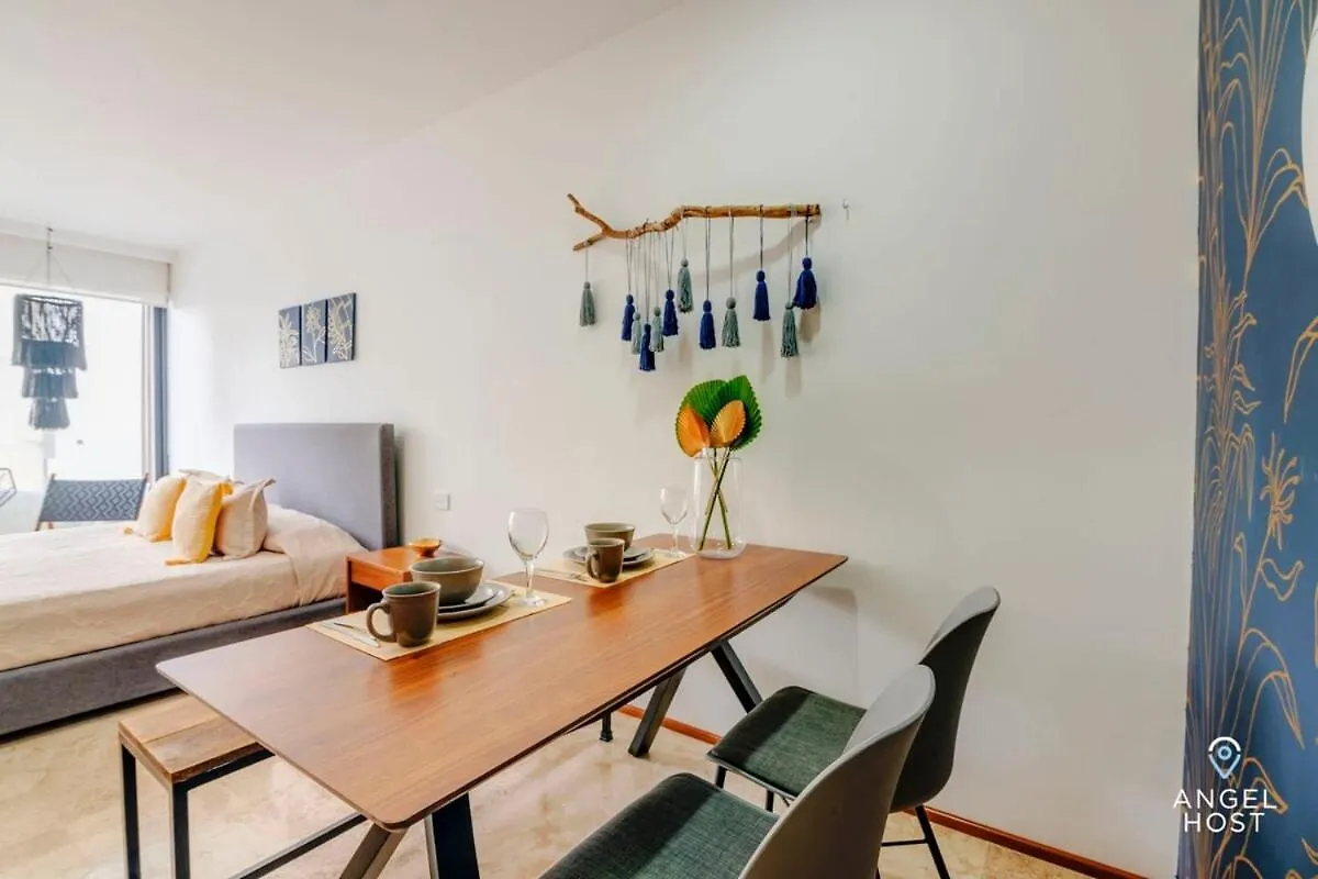Casa de Férias Adorable Rooftop Pool, Reliable Wifi, Near 5Th Ave Playa del Carmen